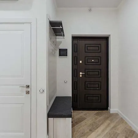 2nd Pearl Sea View Apartment