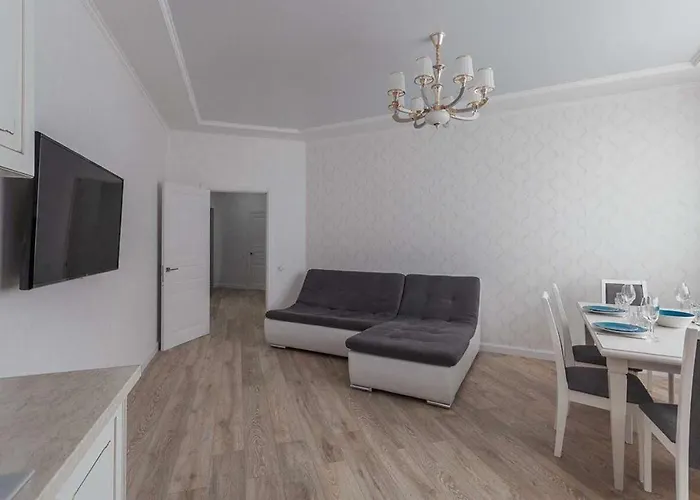 2nd Pearl Sea View *